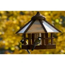 Dobar Vogelfutterhaus M. Futter-Silo Zum Aufhängen -Heimtierbedarf Angebote dobas wildlife vogelhaus mit silo zum aufhaengen web 5