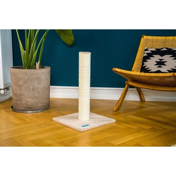 ZooRoyal Kratzstamm Hugo 6 ZooRoyal Kratzstamm Hugo – Bild 4